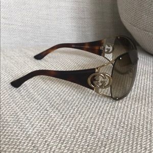 Authentic Gucci sunglasses
